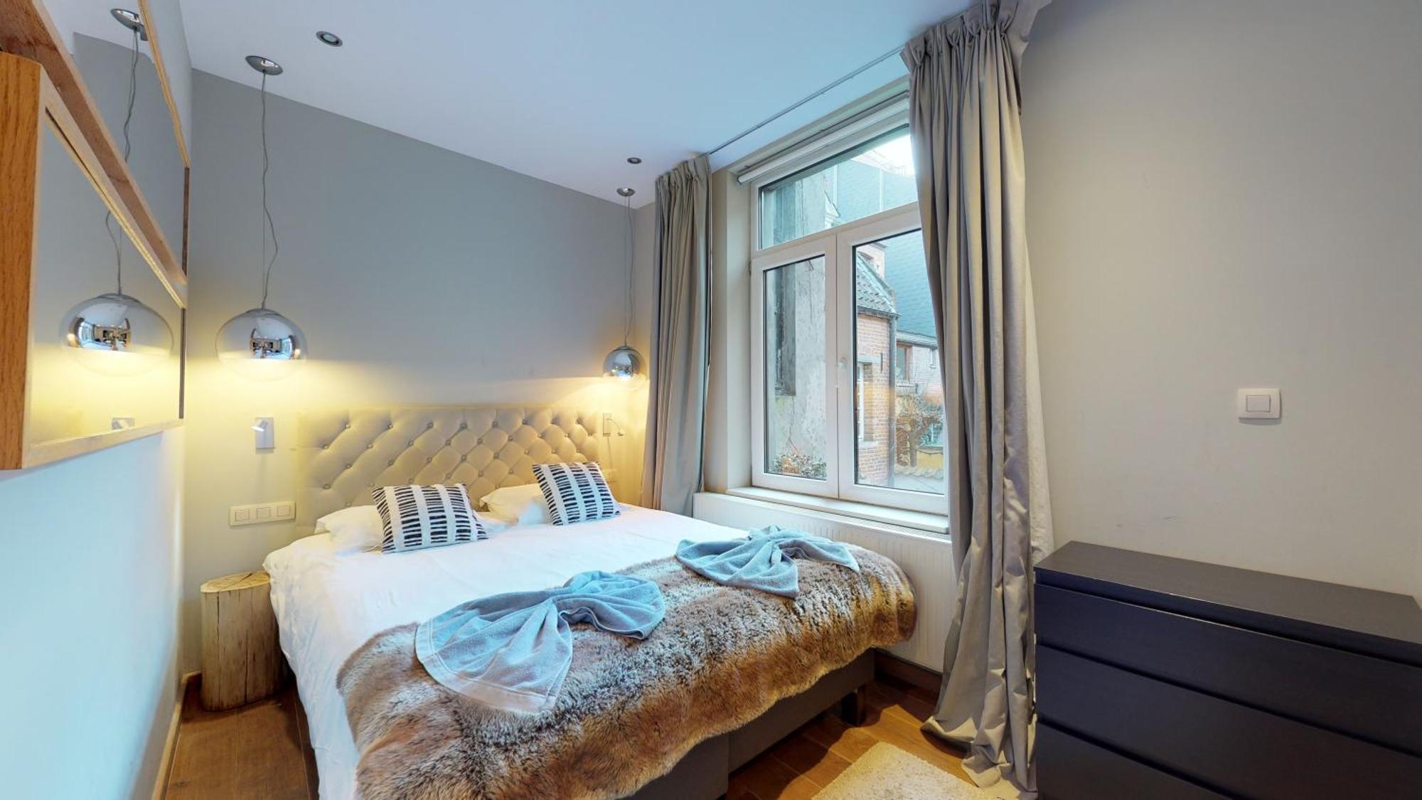 Deluxe Double Room Bath